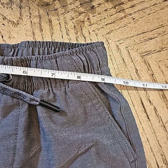 Gray shorts size 6 Bixby Nomad - Picture 4 of 8
